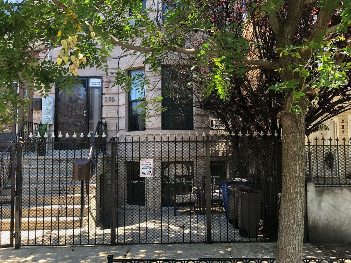 Apartamento Brooklyn's Finest - Cozy 2 Bedroom Nova York